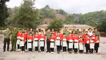 Nụ cười của những trẻ em có hoàn cảnh khó khăn
