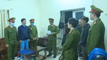 Bắt tạm giam Phó Giám đốc Trung tâm đăng kiểm tại Phú Thọ