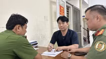 Bắt đối tượng người Hàn Quốc có lệnh truy nã