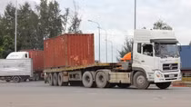 Tổng kiểm soát xe kinh doanh vận tải hành khách và hàng hóa container