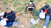Săn “sói trắng” trên cung đường “nóng”