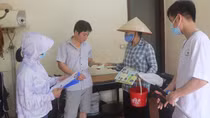 Sốt xuất huyết tăng mạnh tại Hà Nội