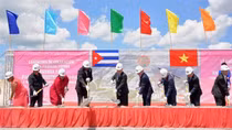 Chủ tịch Quốc hội Vương Đình Huệ dự khánh thành, khởi công các nhà máy Việt Nam tại Cuba