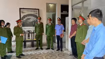 Giám đốc và 2 phó giám đốc Trung tâm đăng kiểm xe cơ giới Thừa Thiên-Huế bị bắt