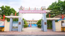 Hải Phòng: Nguyên Hiệu trưởng bị tuyên án 30 tháng tù giam