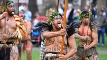 Đi tìm “căn tính Maori” của người New Zealand
