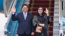 Thủ tướng lên đường thăm chính thức Cộng hòa Singapore và Brunei Darussalam