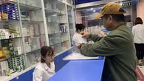 Yêu cầu chấm dứt tình trạng người bệnh phải mua thuốc, vật tư y tế ở bên ngoài
