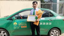 Tài xế taxi và chuyến xe 0 đồng lúc nửa đêm