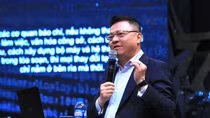 "Chuyển đổi số là nói đến con người, chứ không phải công nghệ"