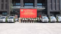 Thái Nguyên: Bàn giao ô tô tuần tra cho 32 công an xã, thị trấn