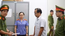 Khởi tố 5 cán bộ vi phạm các quy định về cấp sổ đỏ ở Ninh Thuận