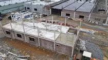 Chưa được giao đất vẫn ngang nhiên xây dựng nhà máy may