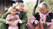 Đồng bào Mông nói không với hoạt động truyền đạo trái phép