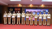 CSGT hỗ trợ đăng kiểm được 158.293 lượt phương tiện