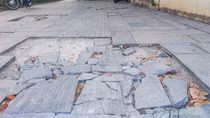 Hà Nội: Kiến nghị xử lý trách nhiệm sai phạm lát đá vỉa hè