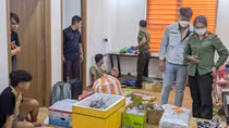 Khi mua tài khoản ngân hàng dễ như... mua rau