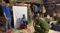 Băng rừng, vượt núi "về đích" trước thời hạn trong chuyển đổi số