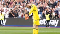 CĐV đòi "tống cổ" De Gea, HLV Ten Hags nói gì?
