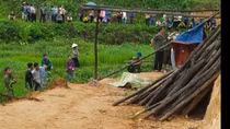 Điều tra nguyên nhân hai vợ chồng tử vong ở Hòa Bình