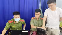 Tăng ca để đẩy nhanh kích hoạt tài khoản định danh điện tử