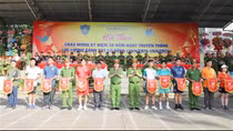 Khai mạc Hội thao chào mừng 50 năm Ngày truyền thống Cảnh sát cơ động