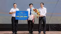 MobiFone tài trợ thiết bị hỗ trợ dạy và học trực tuyến tại trường THPT An Lão, Hải Phòng