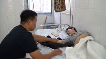 Nữ công nhân bị giám đốc đánh nhập viện trong giờ làm việc