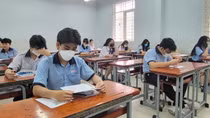 Cảnh báo tin nhắn giả mạo trúng tuyển vào lớp 10 công lập