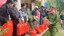"Việc gì có lợi cho dân phải hết sức làm"