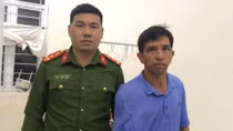 Bắt đối tượng giở trò sàm sỡ với phụ nữ rồi cướp giật tài sản