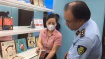 Nhận diện sách giáo dục và đồ chơi an toàn cho trẻ em