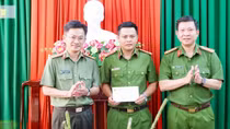 Đại úy Cảnh sát hình sự bị thương vẫn trấn áp tội phạm đến cùng