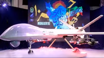 Iran ra mắt UAV tấn công giống hệt UAV Mỹ, có thể bay 24h liên tục