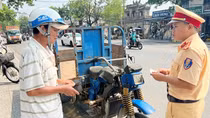 TP Huế kiên quyết xử lý xe thô sơ 3-4 bánh