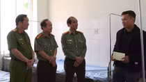 Khởi tố 10 đối tượng liên quan vụ chém Phó Trưởng Công an xã bị thương