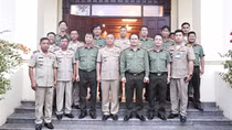 Công an tỉnh Mondulkiri chúc Tết Công an tỉnh Đắk Nông