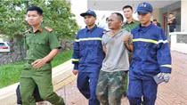 Cử tri Đắk Lắk kiến nghị tăng cường Công an về cơ sở