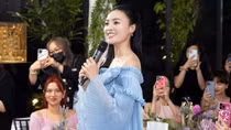 Ninh Dương Lan Ngọc thử sức đạp gió rẽ sóng