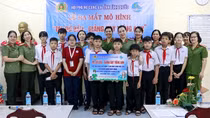 Phụ nữ Công an Bình Phước thực hiện hiệu quả chương trình “Mẹ đỡ đầu”