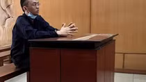 Thành viên của “Hội đồng phê” lãnh án