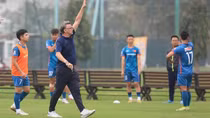 Những nhân tố để thử nghiệm của ông Troussier