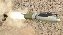Mỹ viện trợ Ukraine hơn 2 tỷ USD vũ khí, gồm "siêu" rocket tầm bắn 150km