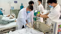 Thành lập các trung tâm dự trữ thuốc hiếm - Việc không thể chậm trễ