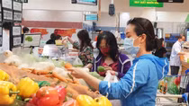 Giá vé máy bay tăng hơn 87%, học phí tăng hơn 7% đẩy CPI 11 tháng lên cao