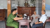 Nhiều cách làm hay phát huy phong trào bảo vệ ANTQ tại xã vùng xa