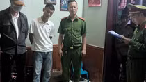 Giả vờ mua hàng rồi trộm gần 50 triệu đồng