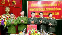 Thứ trưởng Trần Quốc Tỏ thăm và làm việc với Trại giam Ninh Khánh