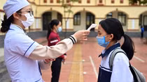 Học sinh Hà Nội từ lớp 1 đến lớp 6 vẫn học trực tuyến