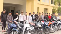 Lập hội nhóm ảo, gây án thật